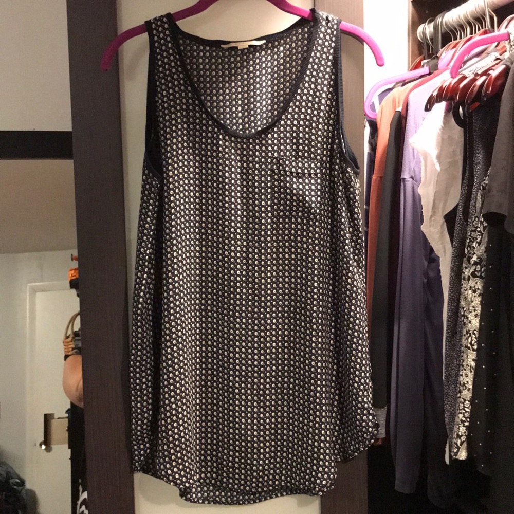 Ann Taylor loft black white dot silky tank